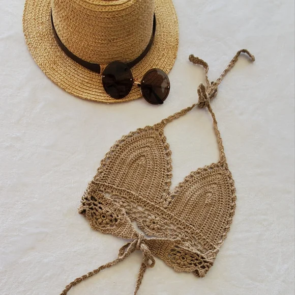 CROPTOP - Picture 10 of 11